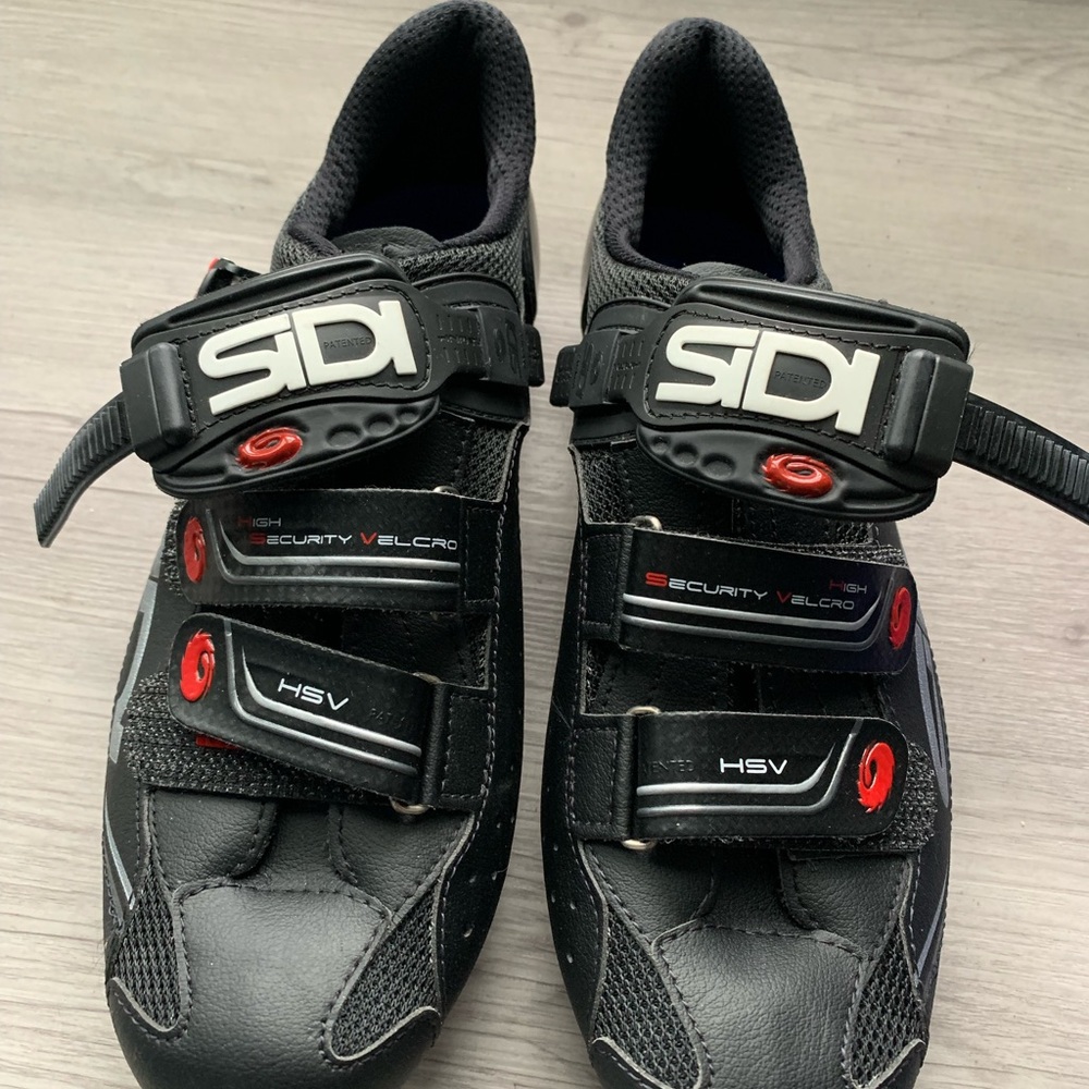 Sidi Black Cycling Shoes with Red Accents